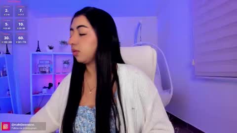 Snapshot of missvancouver_ chatting on 10.14.25 Mafe Jimenez online show from 10.14.25