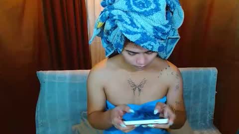 SweetViolet online show from 01.16.26