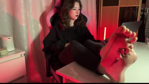 Snapshot of misswishh chatting on 10.03.25 misswishh online show from 10.03.25