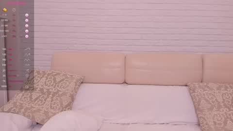 Snapshot of missxcaprice chatting on 02.19.25 missxcaprice online show from 02.19.25