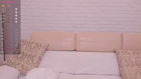 Snapshot of missxcaprice chatting on 03.02.25 missxcaprice online show from 03.02.25