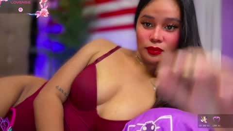 Snapshot of missxthalia697 chatting on 07.19.26 Miss. Thalia online show from 07.19.26