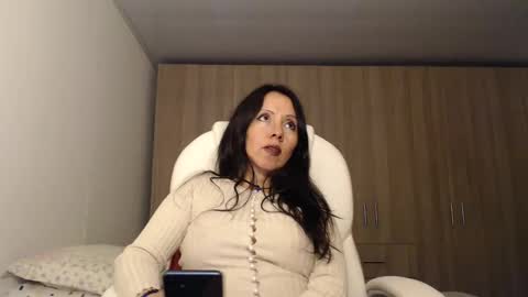 missy_kat87 online show from 03.10.25