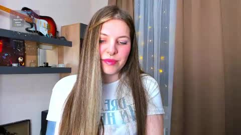 Anya online show from 04.19.26