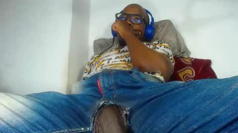Snapshot of mister_dick_ chatting on 09.23.25 mister_dick_ online show from 09.23.25