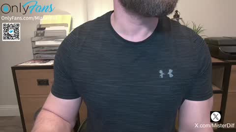 MISTER DILF  online show from 01.01.25