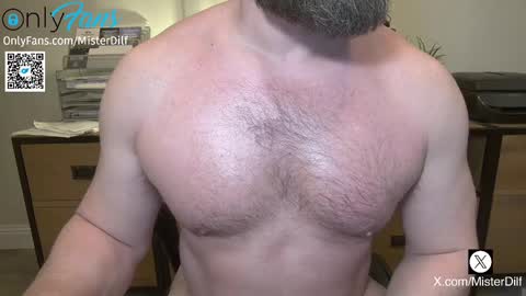 MISTER DILF  online show from 03.04.25