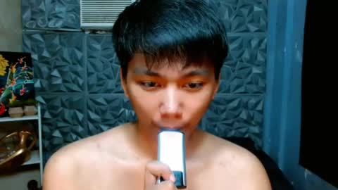 Snapshot of mister_officer chatting on 05.08.26 SAINT SACHI will make your day online show from 05.08.26