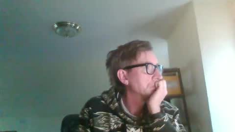 Snapshot of mister_void chatting on 02.02.25 Mister Void online show from 02.02.25