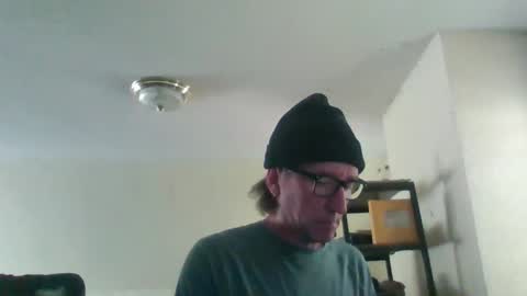 Snapshot of mister_void chatting on 10.25.25 Mister Void online show from 10.25.25