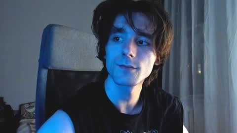 Snapshot of misterhult chatting on 12.06.24 My name is Anton Bogatyrev online show from 12.06.24