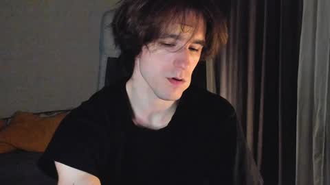 Snapshot of misterhult chatting on 12.18.24 My name is Anton Bogatyrev online show from 12.18.24