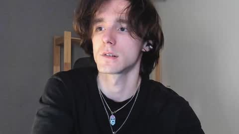 Snapshot of misterhult chatting on 01.30.25 My name is Anton Bogatyrev online show from 01.30.25