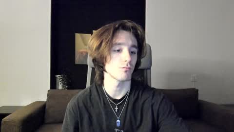 Snapshot of misterhult chatting on 02.08.25 My name is Anton Bogatyrev online show from 02.08.25