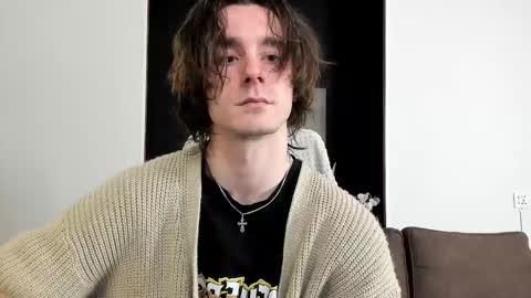 Snapshot of misterhult chatting on 02.16.25 My name is Anton Bogatyrev online show from 02.16.25