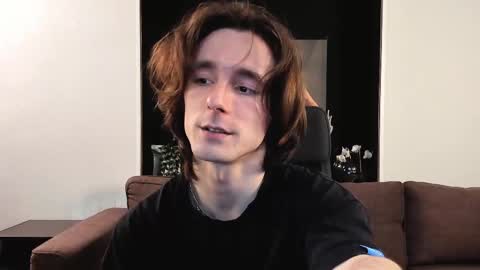 Snapshot of misterhult chatting on 03.08.25 My name is Anton Bogatyrev online show from 03.08.25