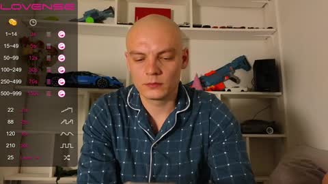 MIsterjames  online show from 12.08.24