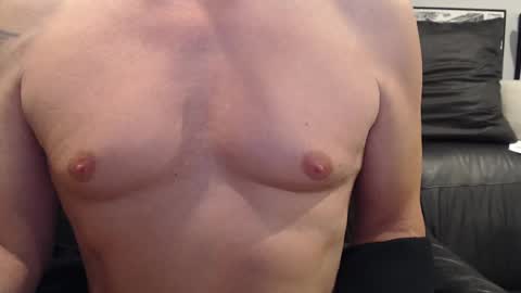 Snapshot of mistermasterss2 chatting on 10.24.25 MisterMasterss2 online show from 10.24.25