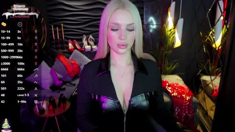 Darsy online show from 12.24.24