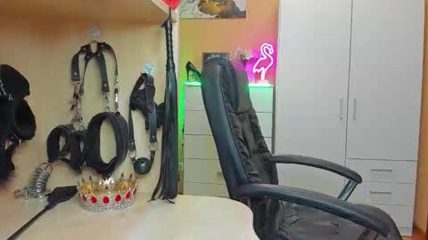 Mistress Kristi online show from 10.09.25