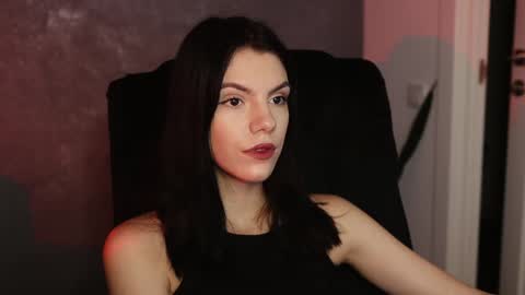 Snapshot of mistress_rochelle chatting on 12.06.24 Miss Rochelle online show from 12.06.24