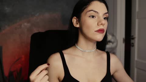 Snapshot of mistress_rochelle chatting on 02.01.25 Miss Rochelle online show from 02.01.25