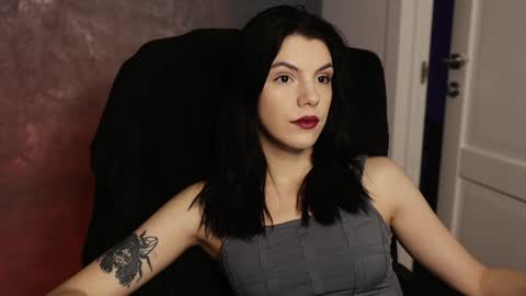 Snapshot of mistress_rochelle chatting on 02.06.25 Miss Rochelle online show from 02.06.25