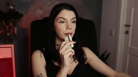 Snapshot of mistress_rochelle chatting on 02.21.25 Miss Rochelle online show from 02.21.25