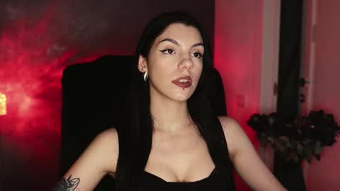 Snapshot of mistress_rochelle chatting on 10.21.25 Miss Rochelle online show from 10.21.25