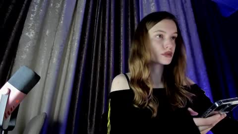 mistresselizy online show from 10.17.25