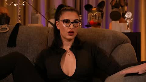 Mistress Kelly online show from 11.07.25