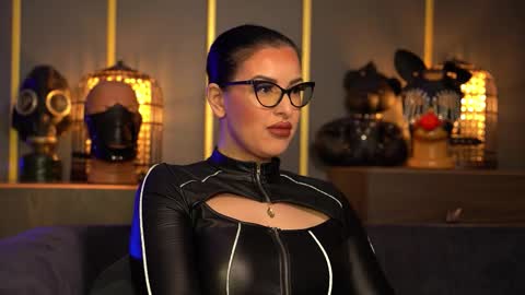 Mistress Kelly online show from 03.09.26