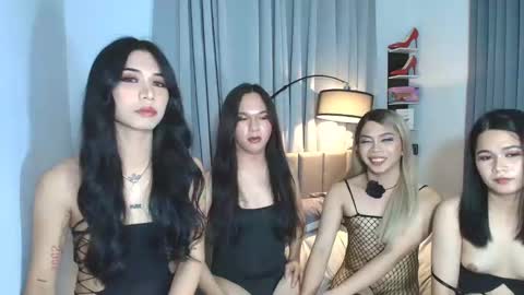 Snapshot of mistressluna1 chatting on 03.09.25 Luna Summer  Candy online show from 03.09.25