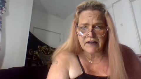 thick playful mistress  new mature hornygranny online show from 10.31.25