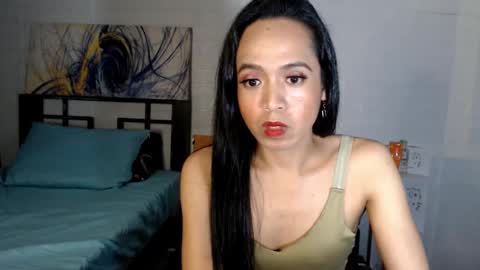Snapshot of mistressnicoletrans chatting on 12.04.24 SexyCutieNicole online show from 12.04.24