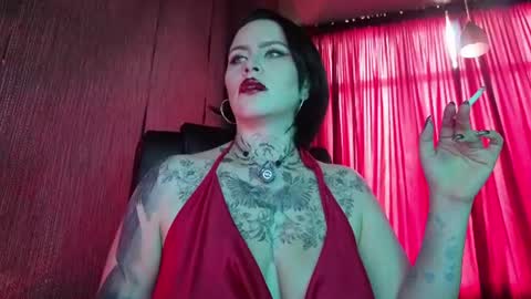 Snapshot of mistressolivia07 chatting on 07.18.26 Mistress olivia online show from 07.18.26