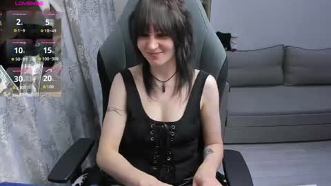 Snapshot of misty_dark chatting on 06.26.26 misty_dark online show from 06.26.26