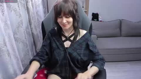 Snapshot of misty_dark chatting on 07.17.26 misty_dark online show from 07.17.26