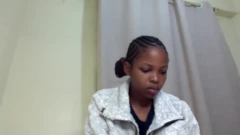 misty_shee online show from 05.12.26