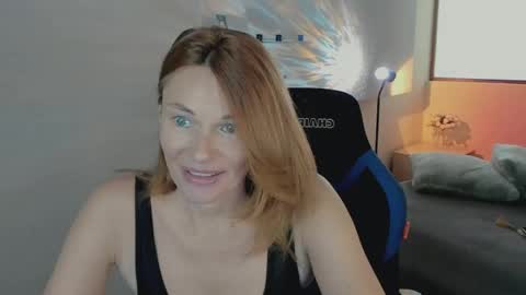 Snapshot of mistybarnes chatting on 05.08.26 MistyBarnes NONUDE MODEL online show from 05.08.26