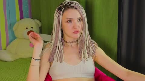 Snapshot of mitch911 chatting on 02.10.25 alice online show from 02.10.25