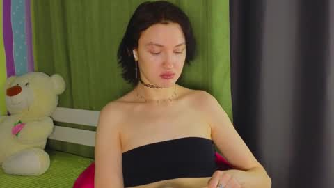 Snapshot of mitch911 chatting on 02.27.25 alice online show from 02.27.25