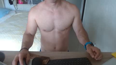 Snapshot of mitcheli chatting on 02.22.25 Onlyfans online show from 02.22.25