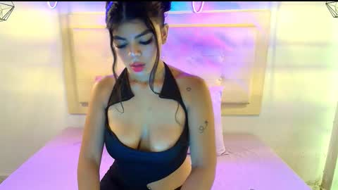 Snapshot of mitchell_diaz chatting on 10.28.25 Mitchell online show from 10.28.25