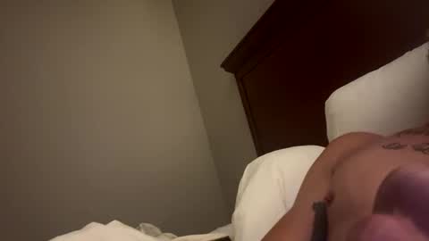 mitchymitch89 online show from 10.31.25