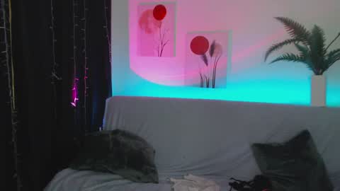 Yuka online show from 02.01.25