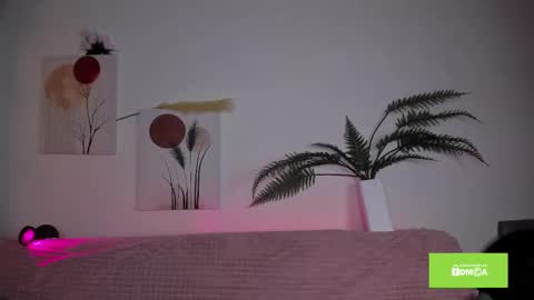 Yuka online show from 02.22.25