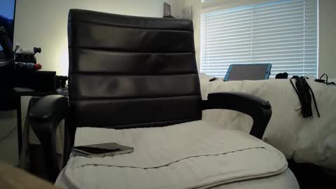 Joshua Oaks online show from 09.29.25