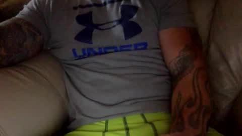 Snapshot of mjg175 chatting on 09.29.25 SexyRed online show from 09.29.25