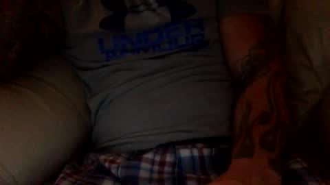 Snapshot of mjg175 chatting on 10.15.25 SexyRed online show from 10.15.25